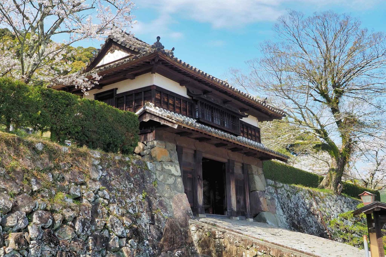 佐伯城三の丸櫓門（やぐらもん） | 観光スポット | 佐伯市観光ナビ